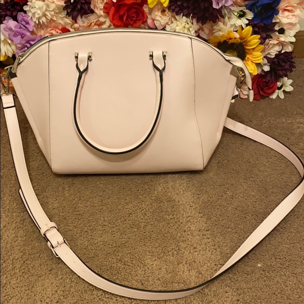 Pretty in pink purse #pinkpurse